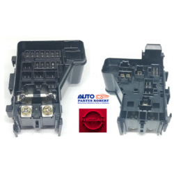 PORTA FUSIBLE SENTRA 2000-2003 NISSAN NOTA IMPORTANTE : PRODUCTO DE USO EN OPTIMAS CONDICIONES CON DETALLE EN LA ESQUINA  OEM.